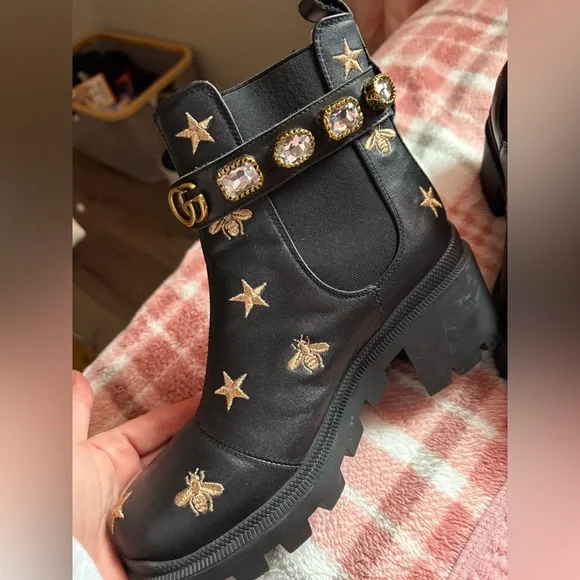Gucci Bee Boots - Picture 2 of 7